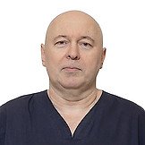 Врач Арясов Владимир Владимирович