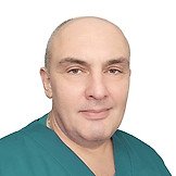 Врач Авилов Геннадий Васильевич