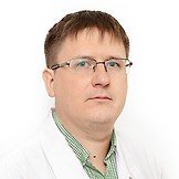 Врач Домбровский Сергей Вячеславович