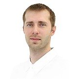Врач Драпалюк Роман Александрович
