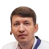 Врач  Генюк Юрий Владимирович