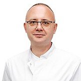 Врач Грицай Андрей Александрович