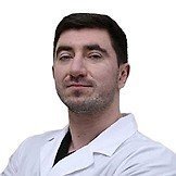 Врач Канаев Альберт Хусейнович