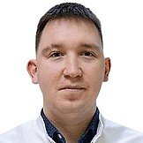 Врач Хрюкин Станислав Александрович
