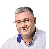 Врач Красавин Виталий Николаевич