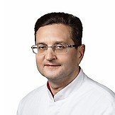 Врач Мадыкин Юрий Юрьевич