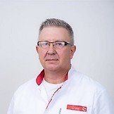 Врач Печкуров Павел Егорович