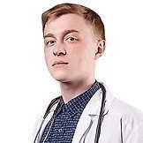 Врач Скорняков Олег Андреевич