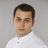 Врач Суханов Артемий Вадимович