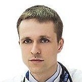 Врач Токмачев Роман Евгеньевич