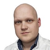 Врач Трайгель Артём Андреевич